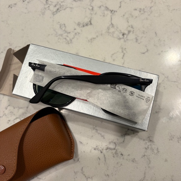 Ray Ban sunglasses - Picture 4 of 6